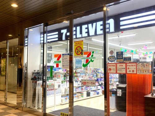 コンビニ　セブンイレブン 品川プリンスホテル店（コンビニ）まで659m