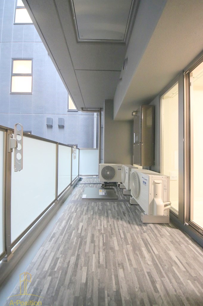 バルコニー　IBC Residence West