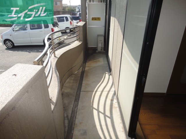 バルコニー　ベランダ