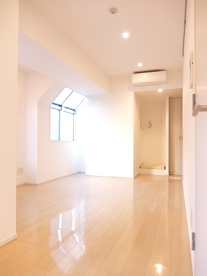 居室・リビング　使いやすい居間です