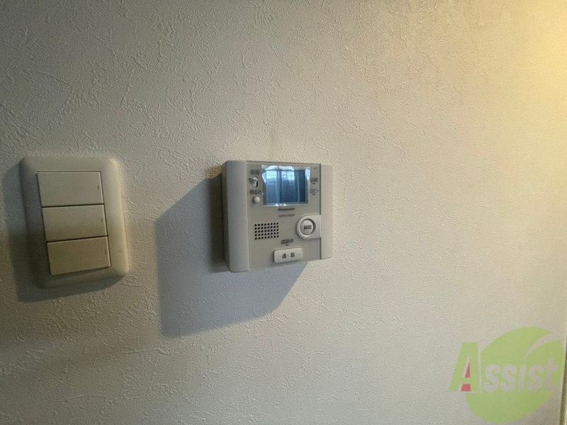 その他設備　ＴＶモニター付インターホンです。来客者の顔が見えるので安心！