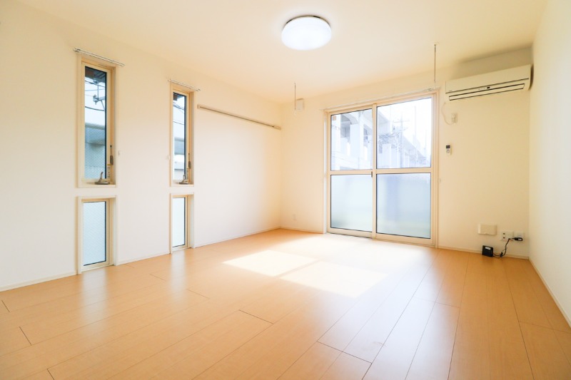 居室・リビング　図面と現状に相違がある場合には現状を優先