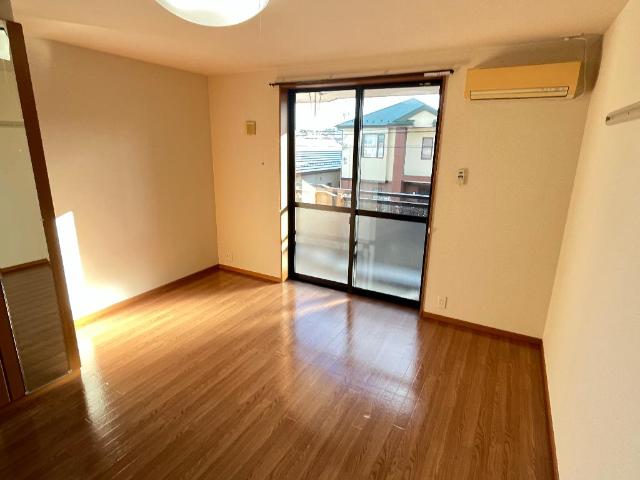 居室・リビング　洋室