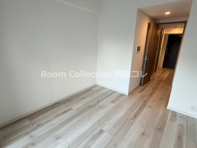 居室・リビング　※同物件他部屋写真 反転、色違いの場合有 現況優先