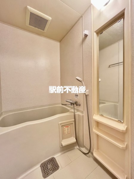 バス・シャワールーム　同タイプ別部屋