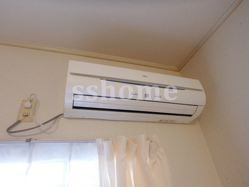 その他　嬉しいエアコン付きです♪