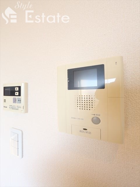 セキュリティ　カラーモニター付きインターホン