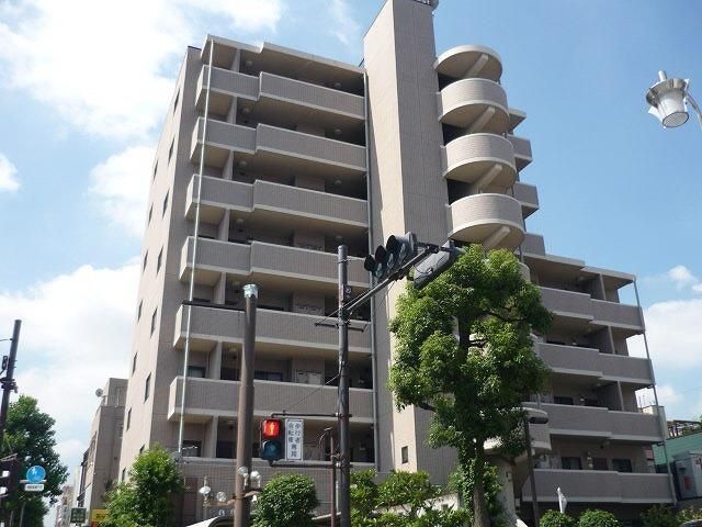 建物外観　落ち着いた外観