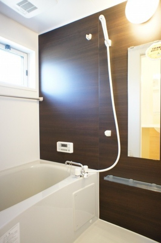 バス・シャワールーム　図面と現状に相違がある場合には現状を優先