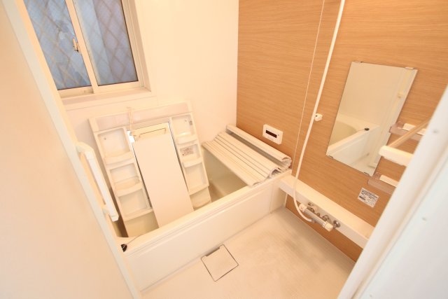 バス・シャワールーム　※修繕中のお写真です