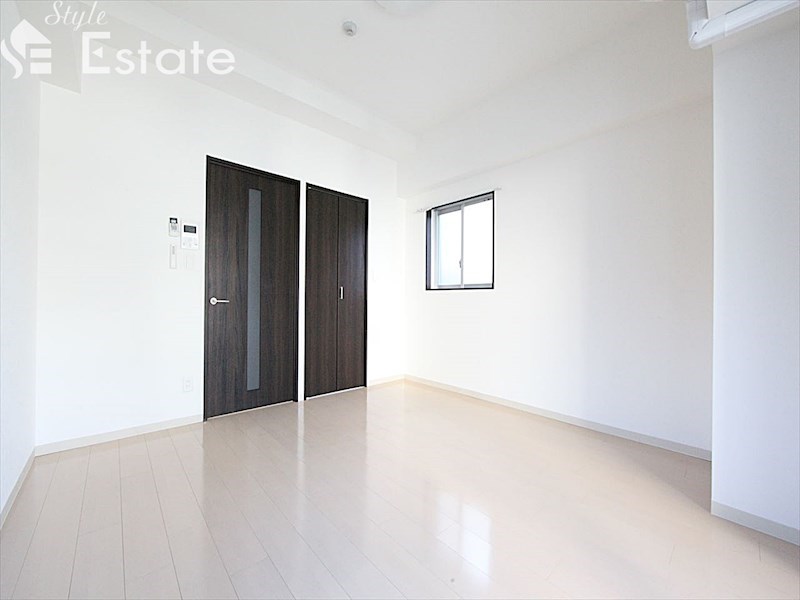 居室・リビング　内装