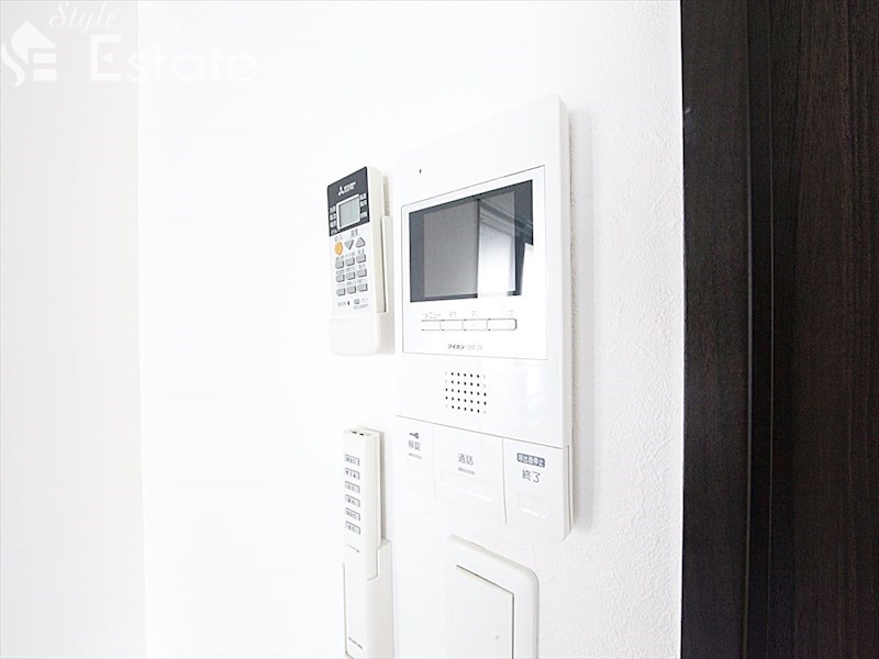 セキュリティ　モニター付きインターホン