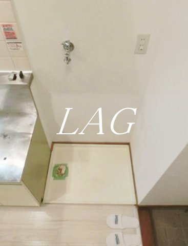 その他設備　室内洗濯機置場です。