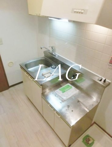 キッチン　キッチンです。