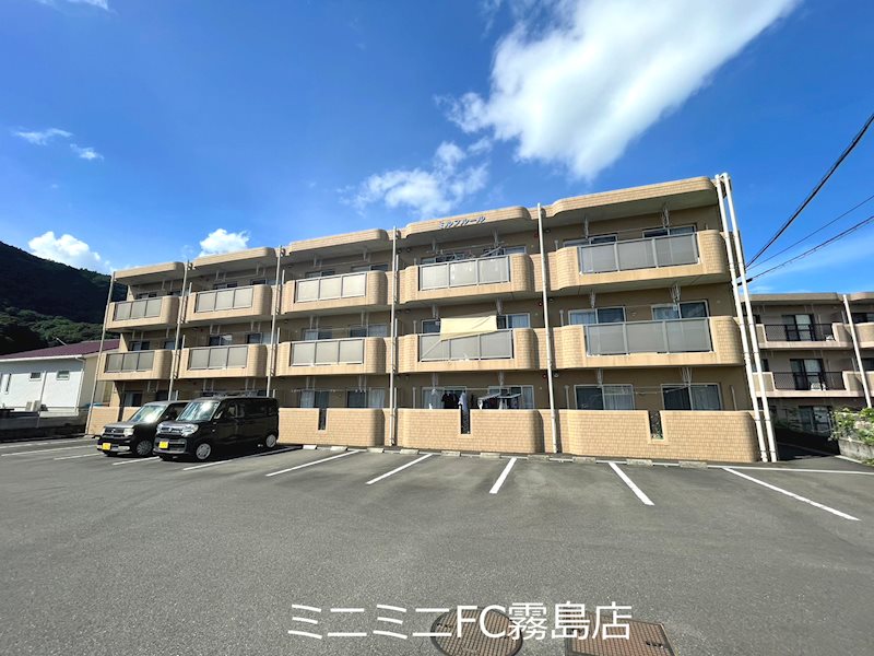 建物外観　同型