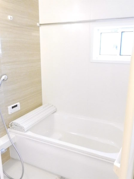 バス・シャワールーム　同物件の別部屋になります。