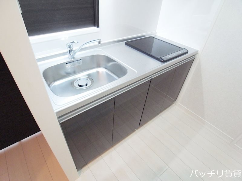 キッチン　画像は別号室タイプの為現状を優先致します。