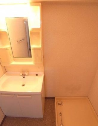 洗面設備　※同仕様写真です