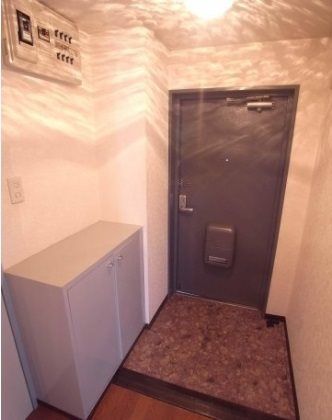 玄関　※同仕様写真です