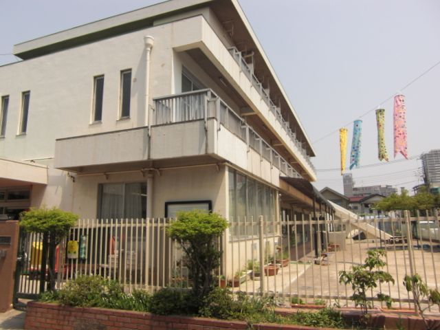 幼稚園・保育園　向山保育園（幼稚園・保育園）まで310m