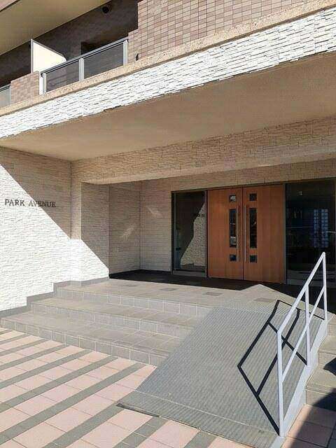 エントランス　エントランス