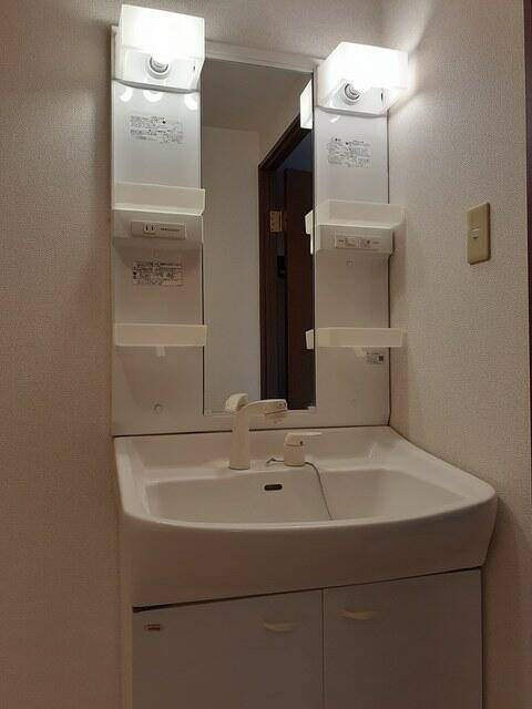 洗面設備　人気の独立洗面所