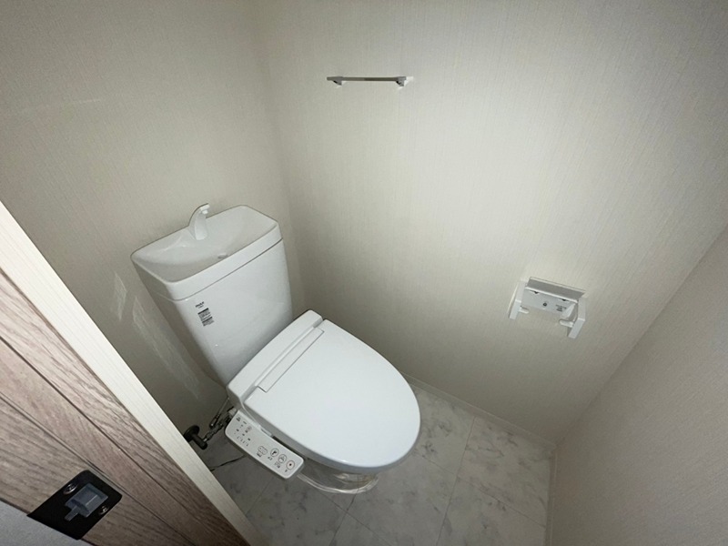 トイレ　別部屋参考写真