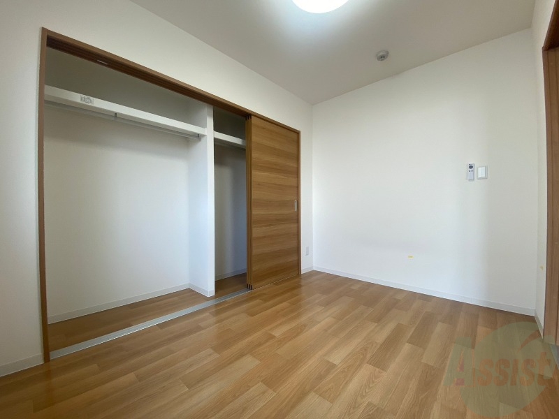 その他部屋・スペース　寝室です。部屋をどう使うかはあなた次第です！