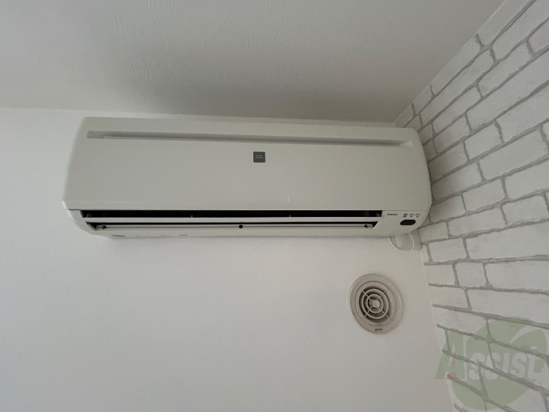 その他設備　こちらはエアコンが設置されております！夏場も快適です！