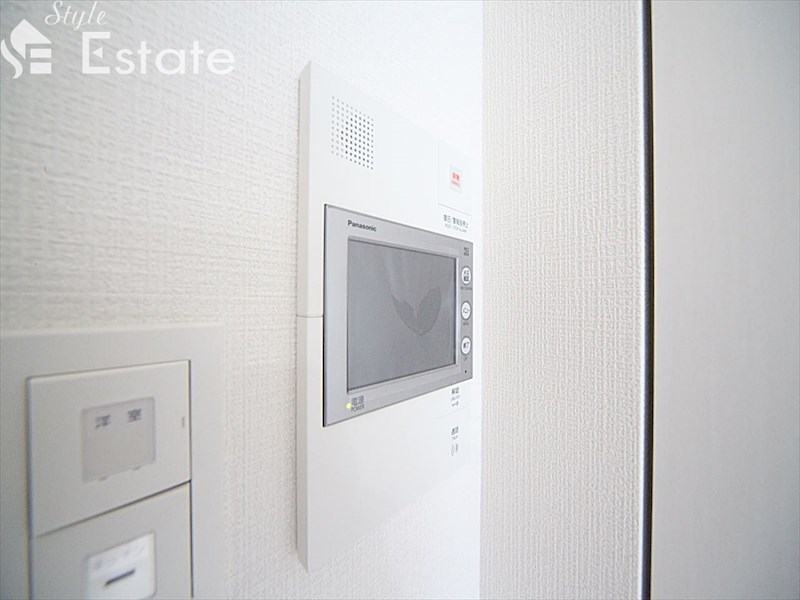 セキュリティ　モニター付きインターホン