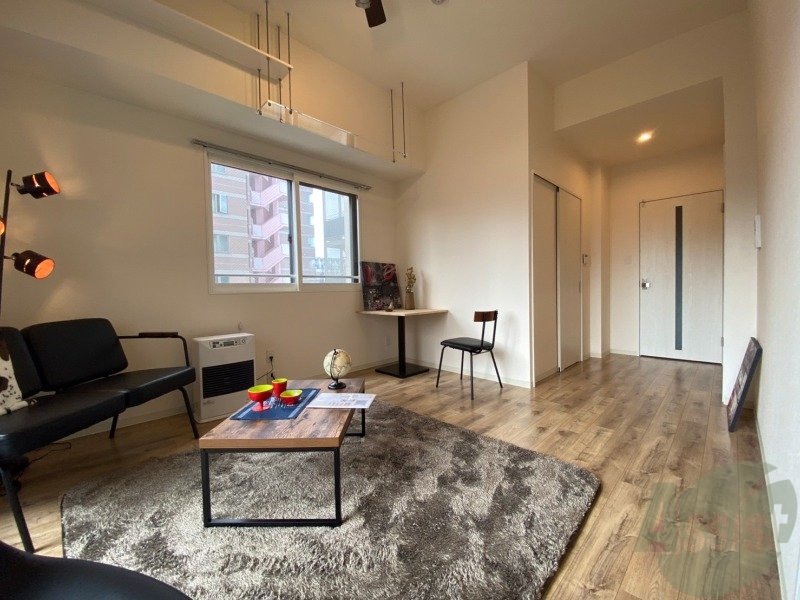 居室・リビング　広くてキレイなお部屋が広がっていて、充実した生活が送れそう。