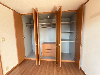 収納　クローゼット（イメージ）