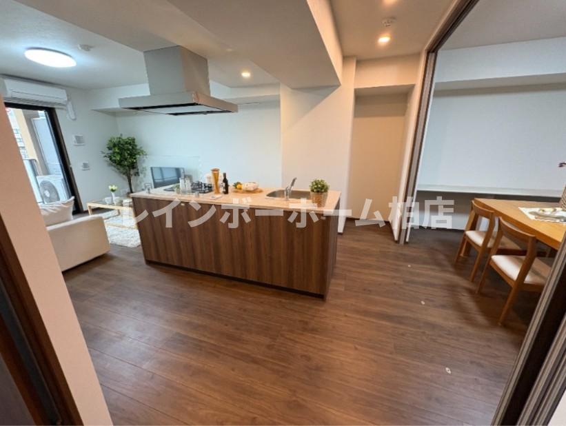 居室・リビング　※家具等は実際には付きません