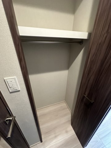 エントランス　清潔なエントランスです