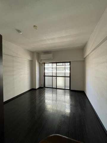 居室・リビング　他号室参考写真