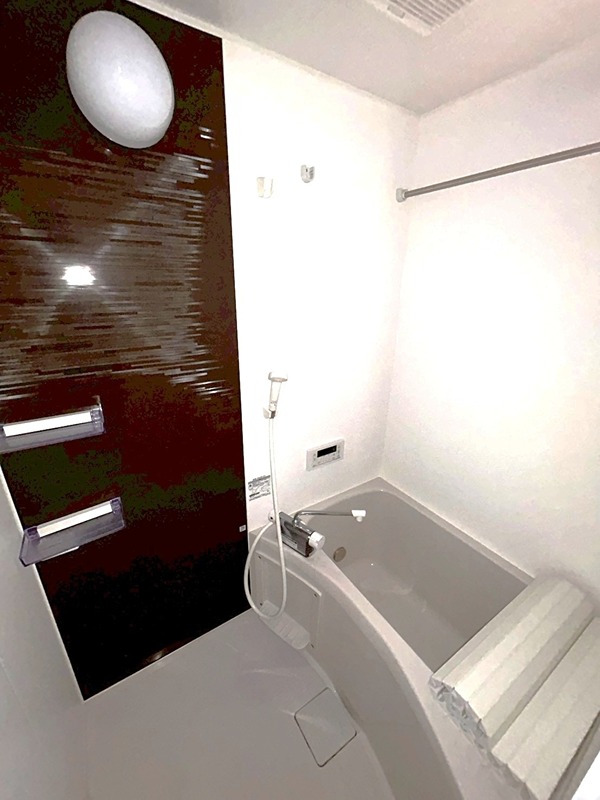 バス・シャワールーム　※入居中につきイメージ。現況優先