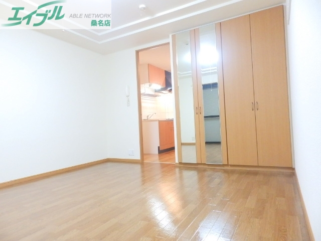 居室・リビング　別部屋同型タイプ