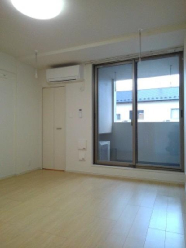 居室・リビング　図面と現状に相違がある場合には現状を優先