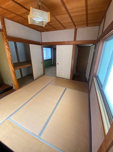 名谷町権行司の内装写真