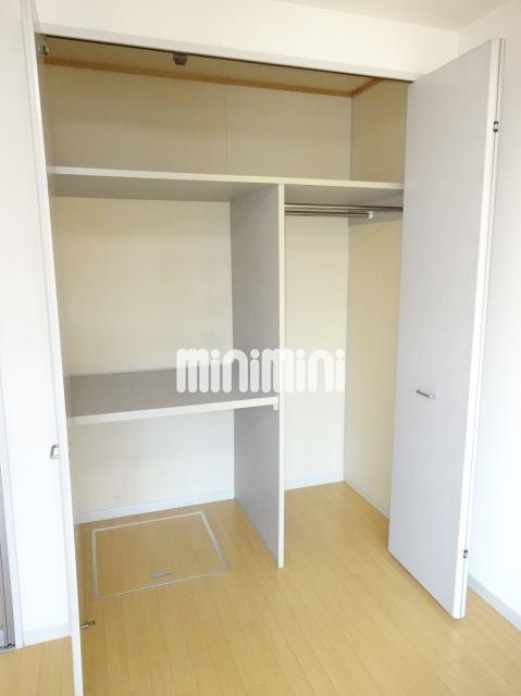 収納　クローゼット