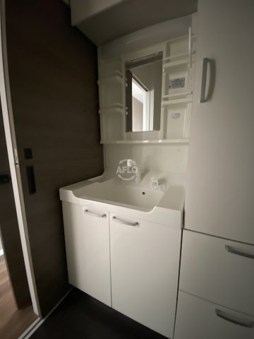 洗面設備　インプルーブ天満大手通　独立洗面台