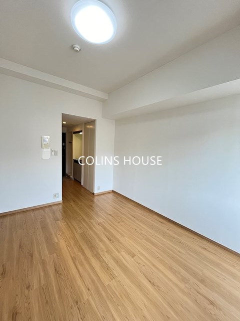 居室・リビング　反転タイプ画像