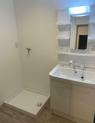 洗面設備　コンパクトで使いやすい洗面所