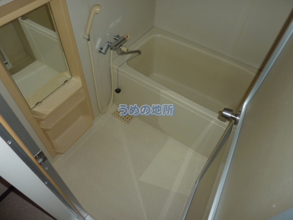 バス・シャワールーム　浴室