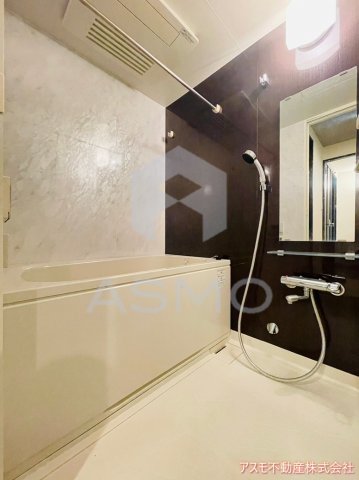 バス・シャワールーム　同マンション別部屋参考写真