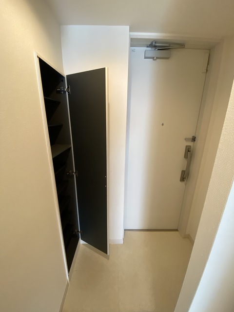 玄関　シューズボックスも充実ですね