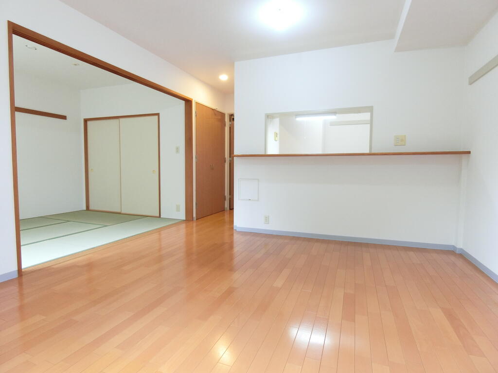 居室・リビング　類似タイプの写真です