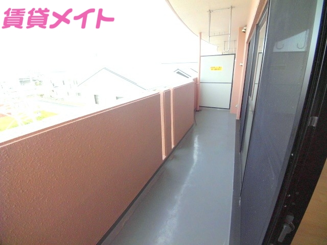 バルコニー　同型参考写真