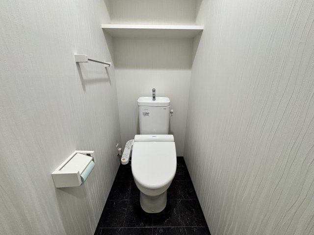 トイレ　※イメージ別号室写真