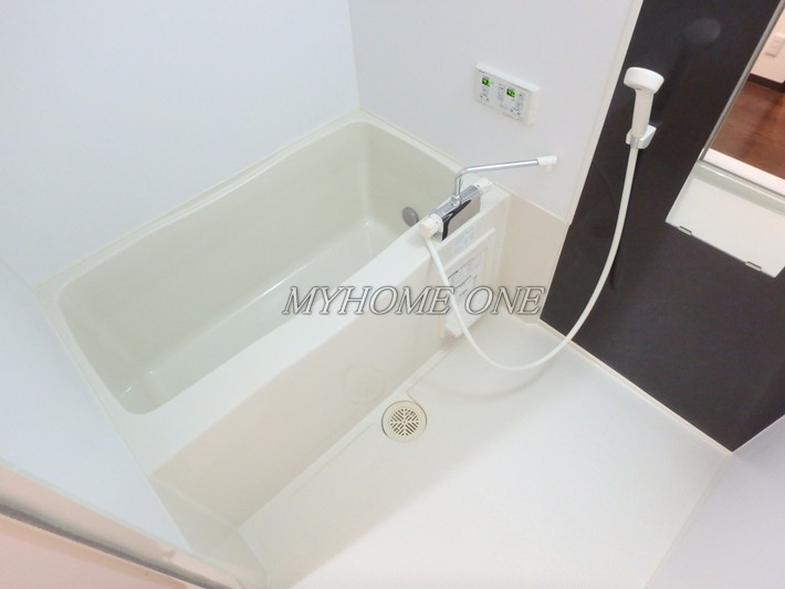 バス・シャワールーム　追焚バス